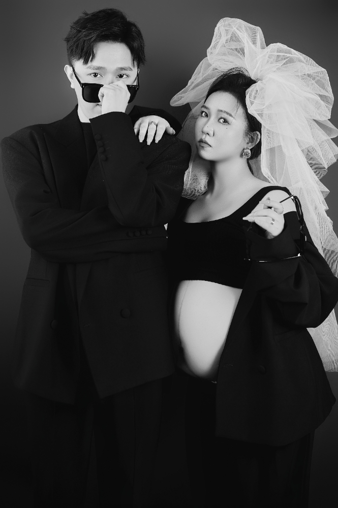 白鹅潭孕妇照推荐工作室|玛瑞莎5天闪电出片,孕妈告别选片推销焦虑!